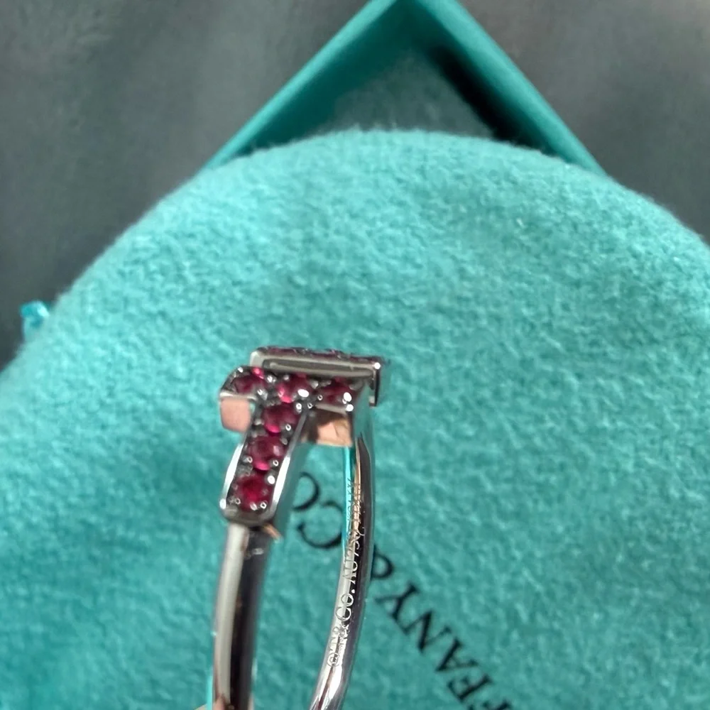 Tiffany & Co Wire T Ring in 18k white gold with rubies 6.5 size